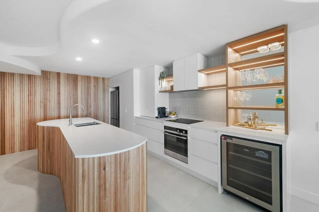Lejlighed Sirocco 404 Luxurious 3 Bedroom Unit, Ocean Front Mooloolaba